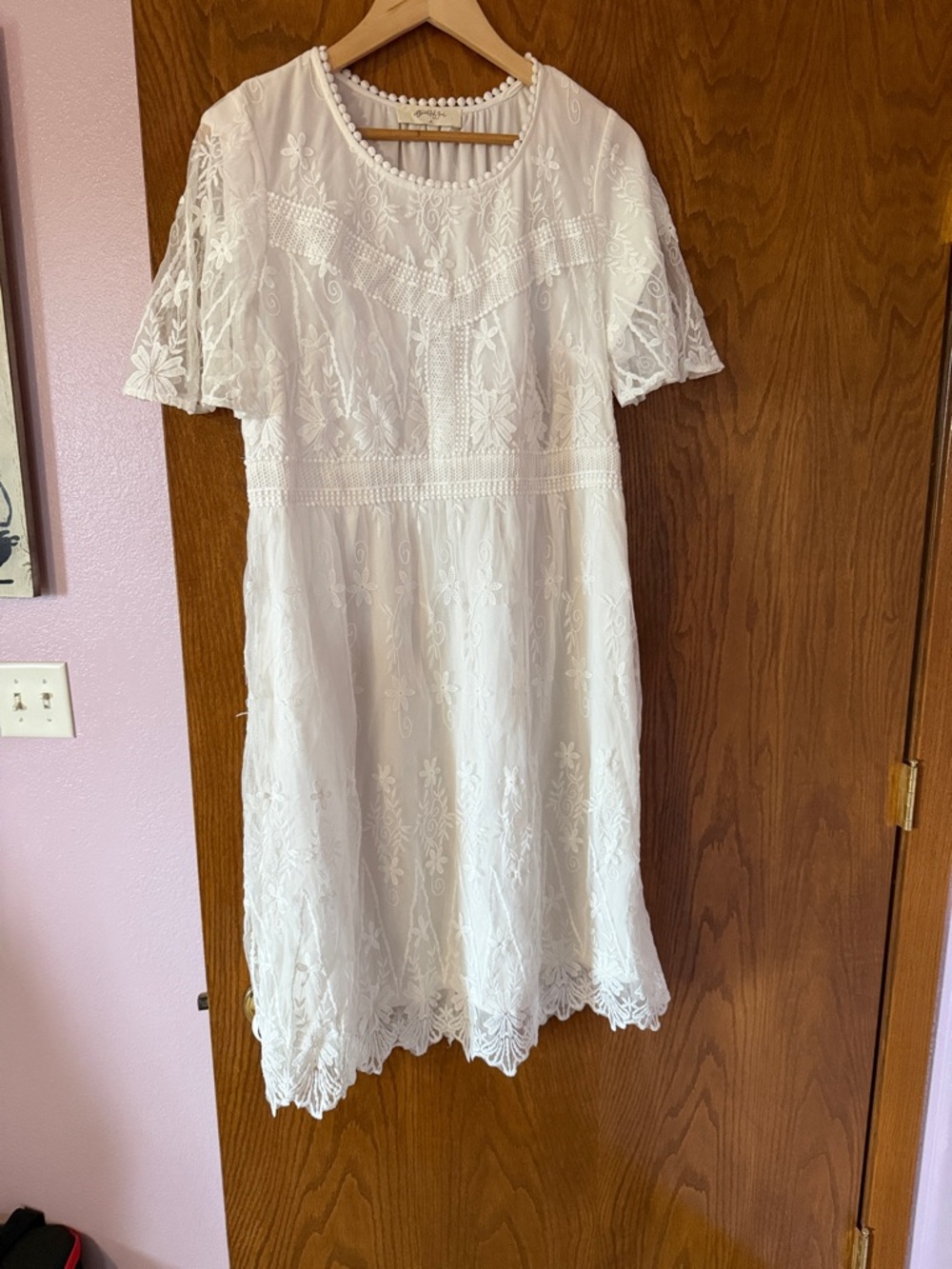 White Lace Midi Dress - Elegant Floral Embroidery